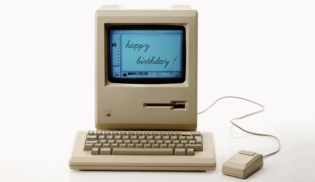 Apple Macintosh 128k from 1984 vintage iMac