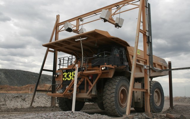 Mine truck rock discriminator radioactive material uranium ore waste